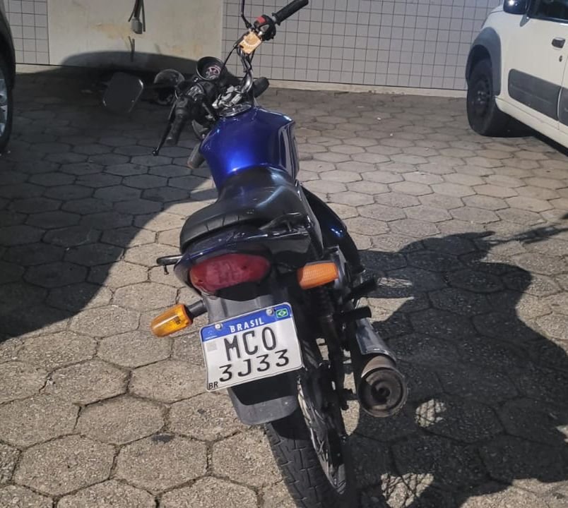 Motocicleta Honda CG apreendida pela PMSC