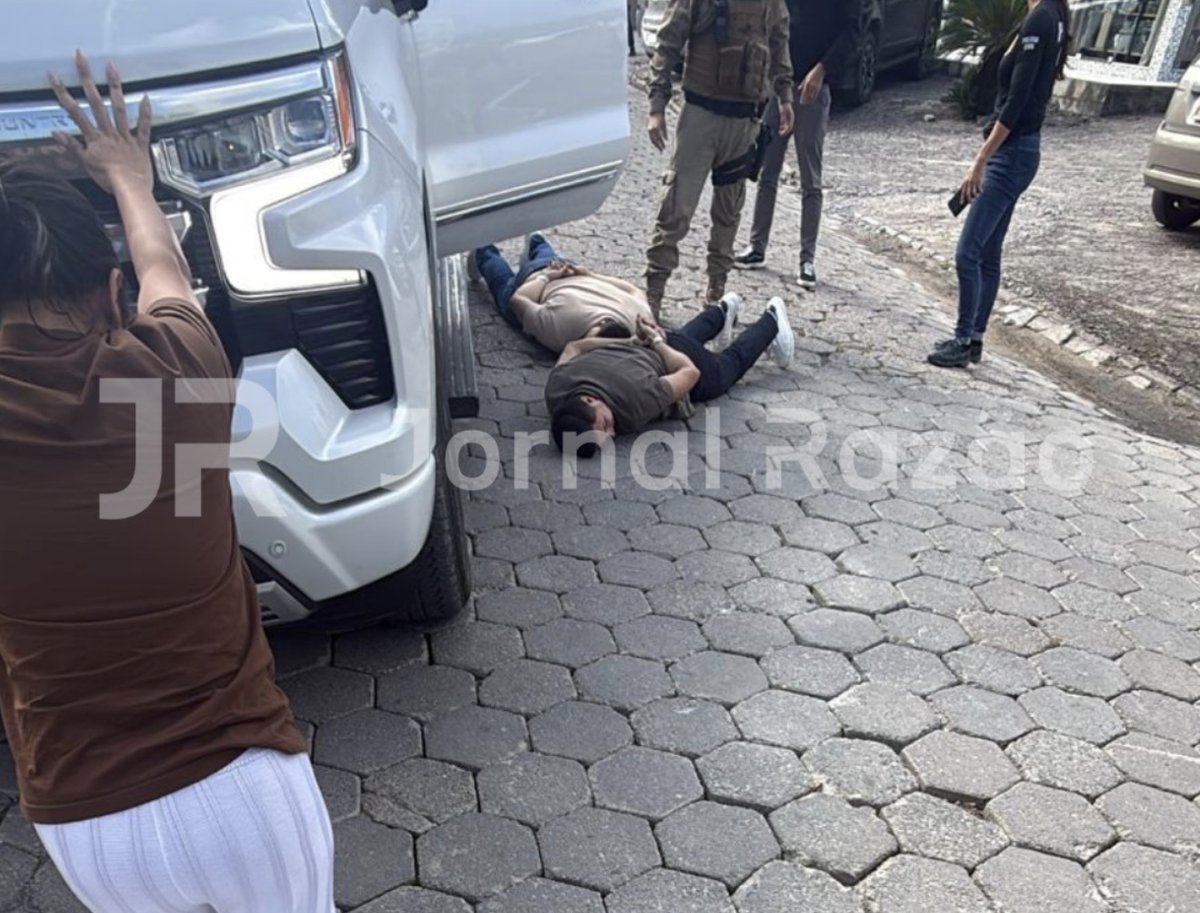 Abordagem da prisão dos policiais militares em Porto Belo